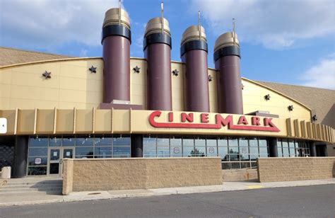 Cinemark movie theater moosic pa. Things To Know About Cinemark movie theater moosic pa. 
